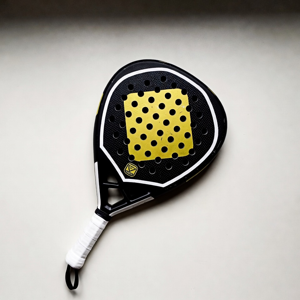 Memilih Raket Padel yang Tepat